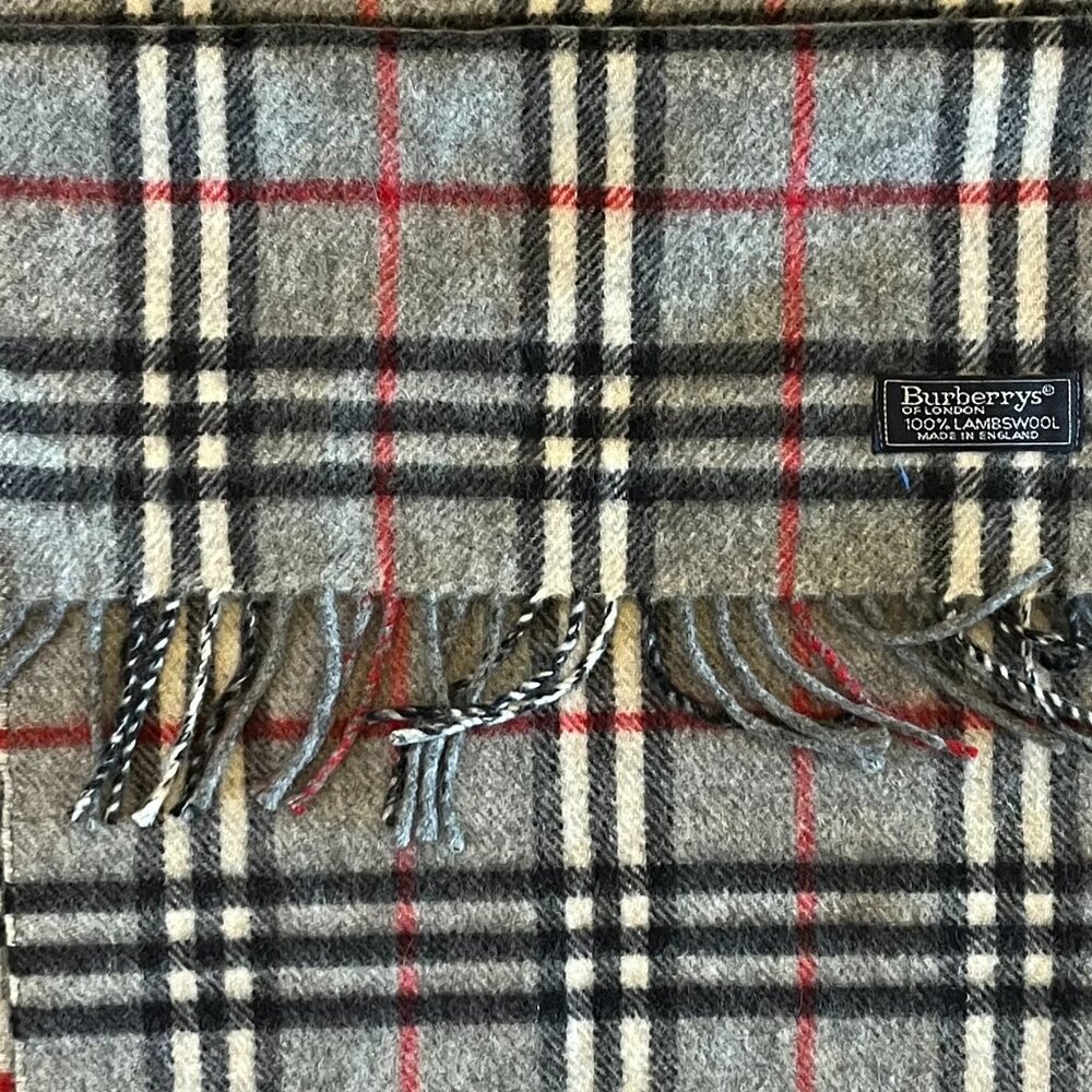 Vintage Burberrys Lambswool Gray House Check Scarf